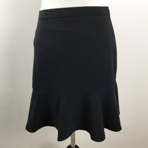 Club Monaco Black Skirt 0 - Picture 2 of 6